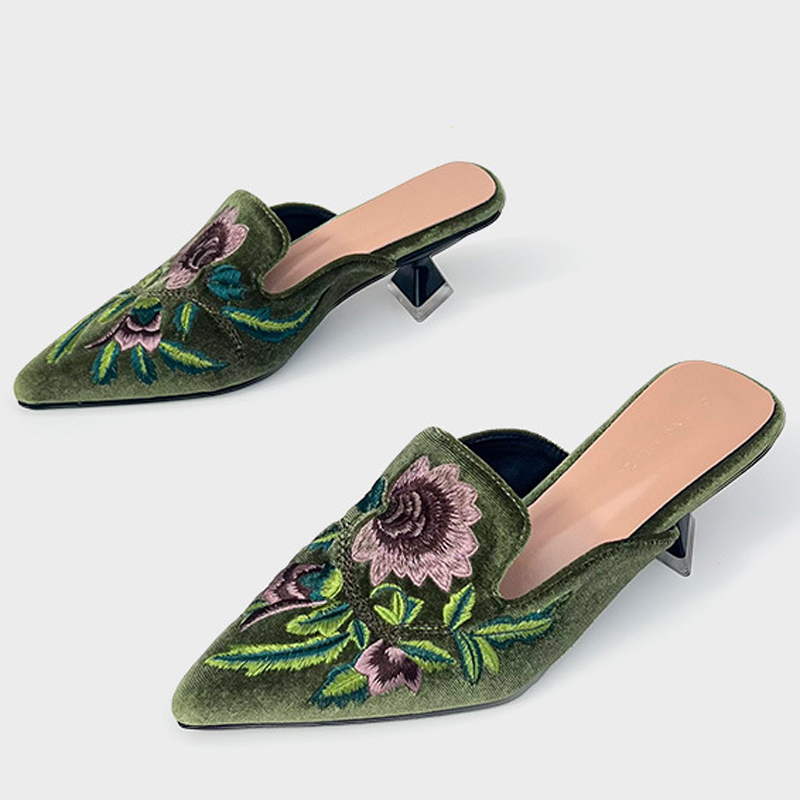 Embroidery Designer - Sepatu Wanita Bordir Beludru, Sandal Wanita