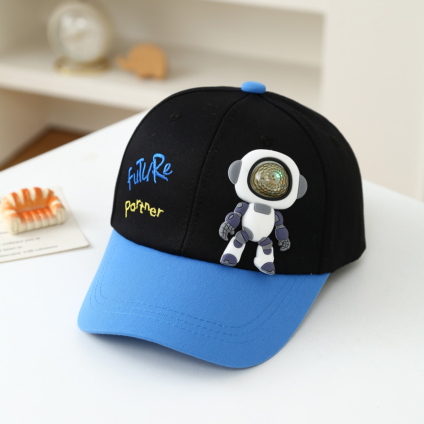 Embroidery Cap - Boneka Robot Karet Lembut Anak-anak dengan