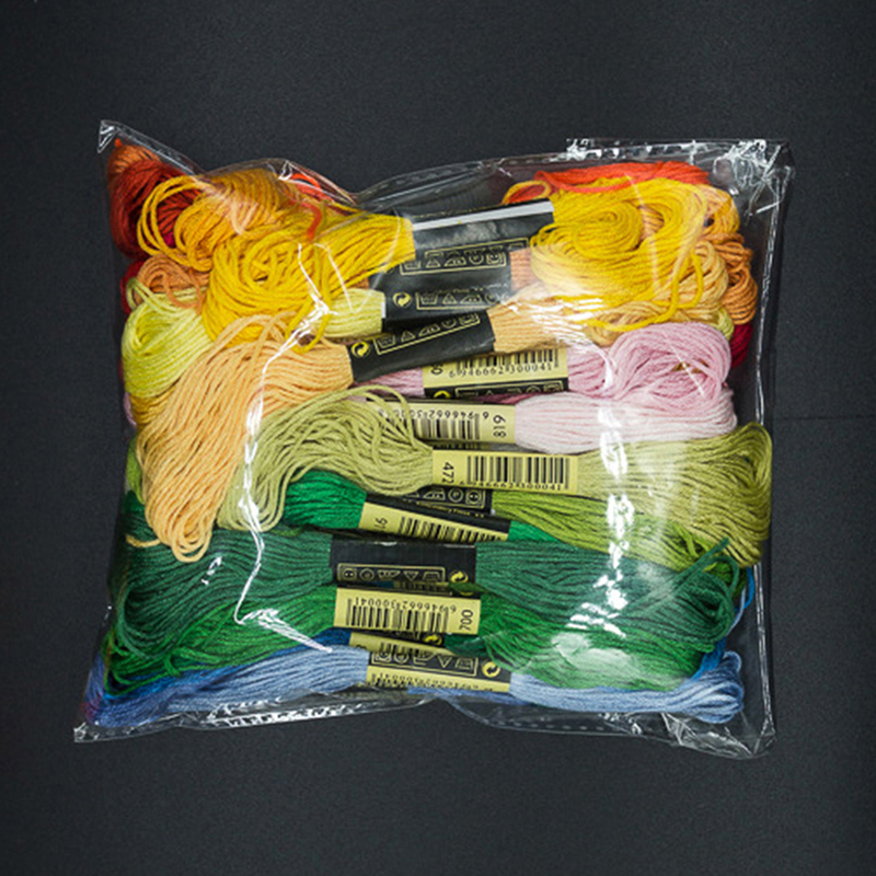 Embroidery Yarns - C 24/100/50 Benang Jahit Katun Multiwarna,