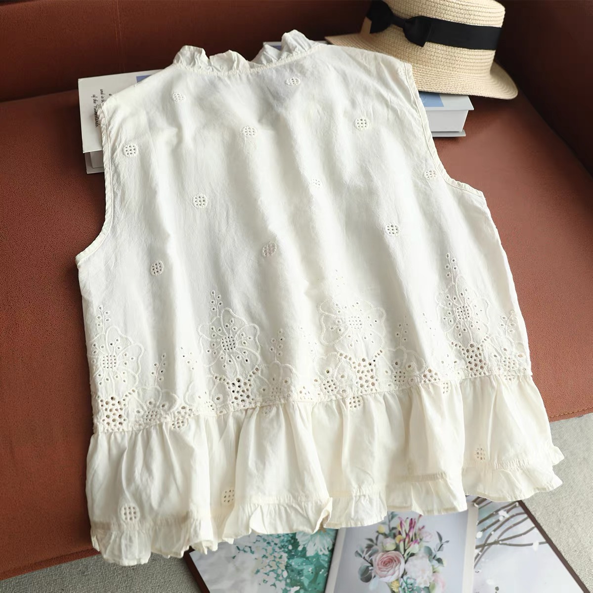 Atasan Wanita Tanpa Lengan Mod - Embroidery Vest ulasan dan harga